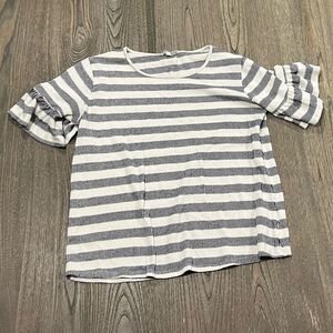 Pleione White Gray Striped Knit Scoop Neck Short Sleeve Shirt Size S
